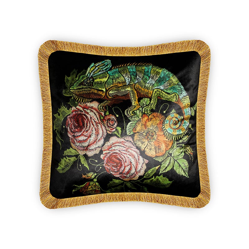Velvet Cushion Cover Embroidery Imitated Chameleon Decorative pillowcase Exotic Animal and Rose Throw Pillow for Sofa Chair 45x45cm 18x18 Inches