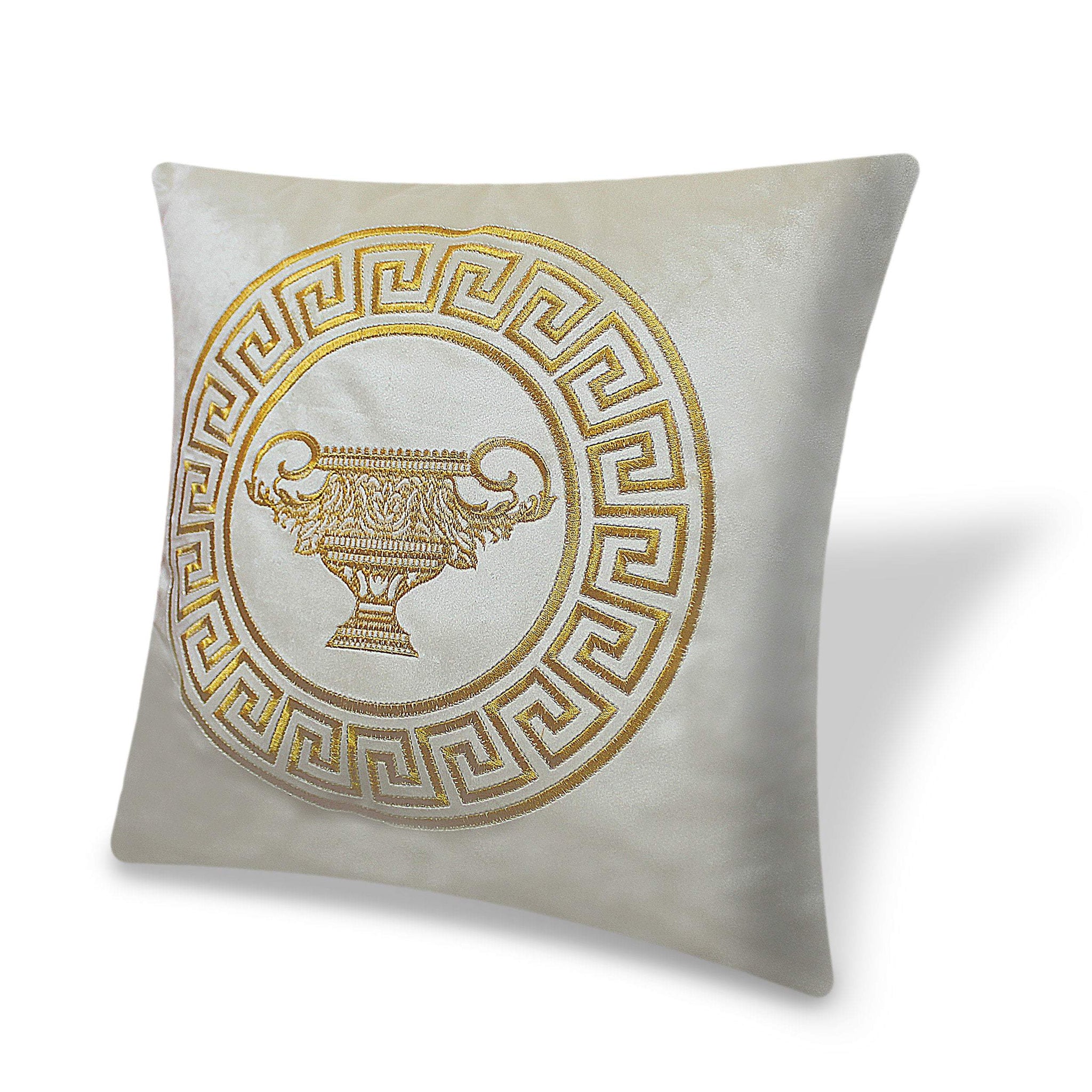 Beige Luxury Baroque Style Decorative Embroidered Cushion Cover Velvet Pillow Case Home European Sofa Throw Pillow