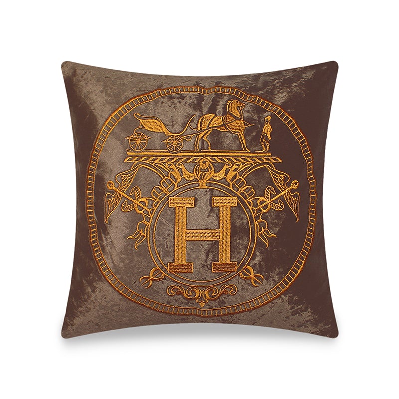Pillow Cover Velvet Decorative Embroidery Cushion Cover Baroque Style Pillow Case for Sofa Chair Bedroom Living Room 45x45 cm 18x18 Inches