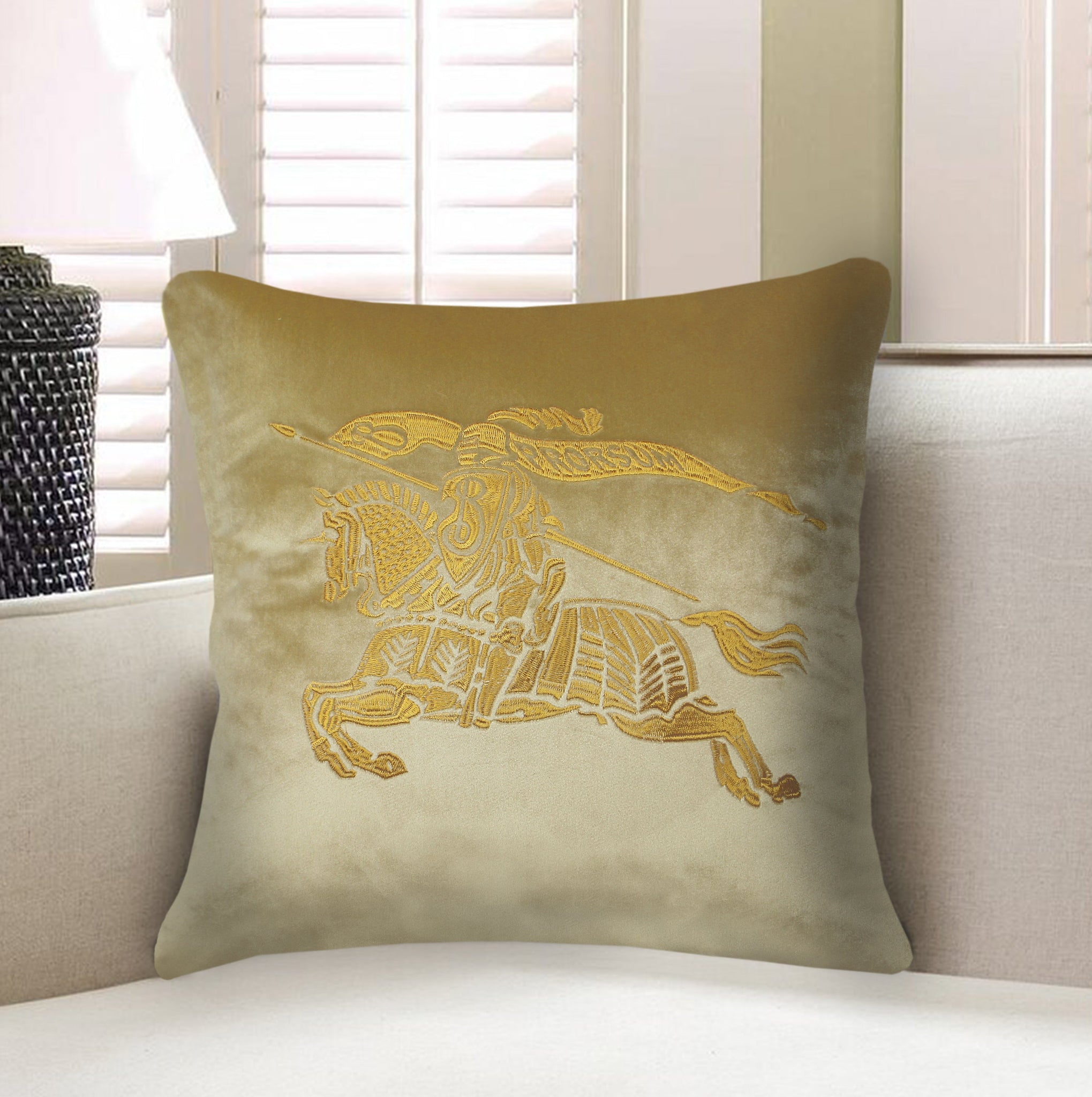 Gold Pillow Cover Velvet Decorative Cushion Cover Embroidery  Iconic Horse Throw Pillow Pillow Case for Sofa Chair Bedroom Living Room 45x45 cm 18x18 Inches
