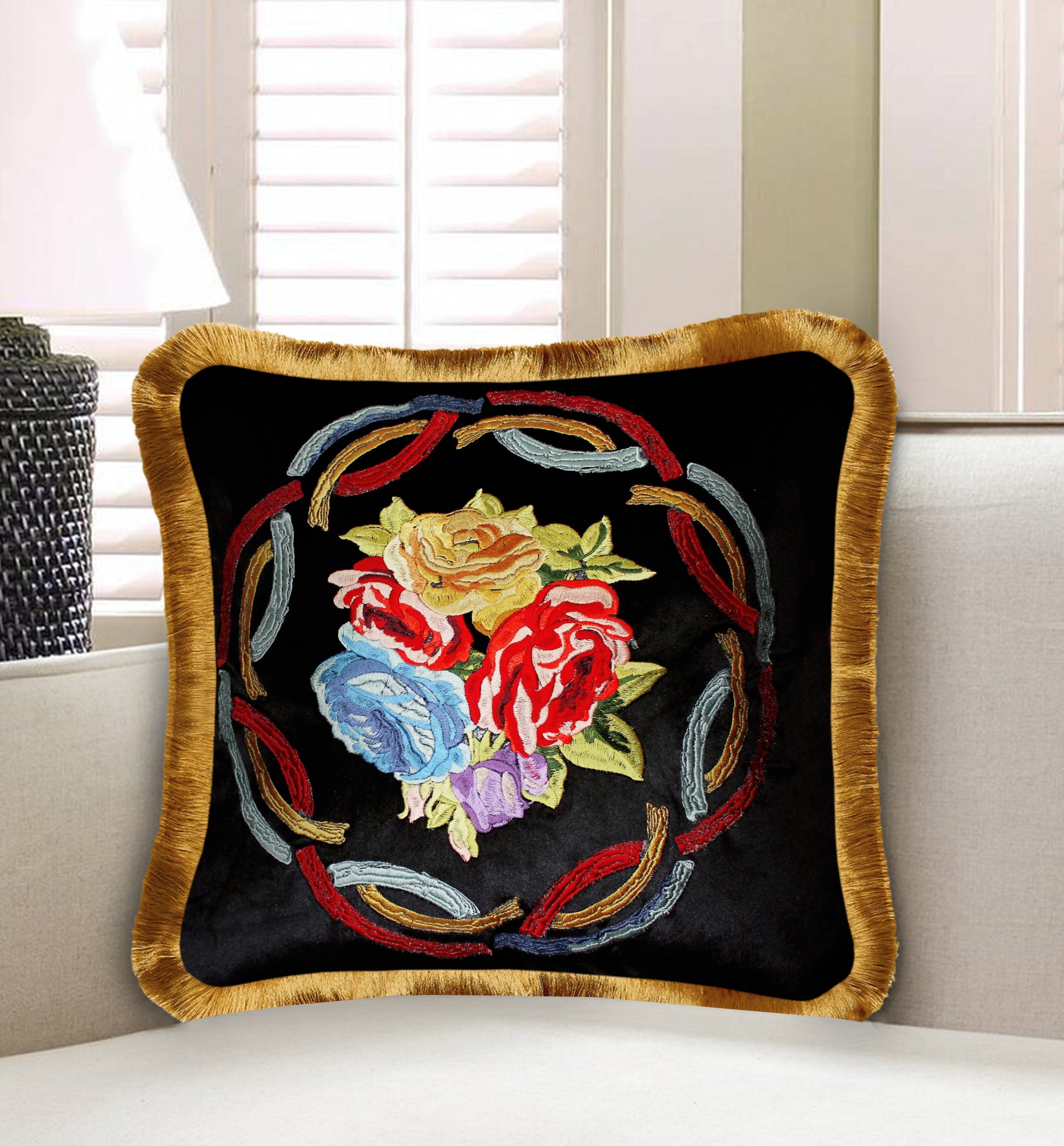  Velvet Cushion Cover Home Decor Colorful Rose Bouquet Decorative Pillowcase Embroidery Throw Pillow for Sofa Chair Bedroom Living Room Black 45x45 cm (18x18 Inches).