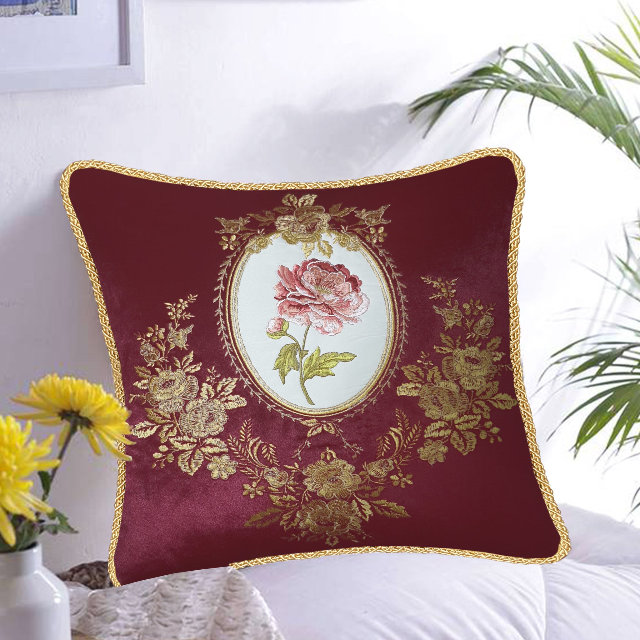  Velvet Cushion Cover Victorian Rose Decorative Pillowcase Classic Floral Embroidery Throw Pillow for Sofa Chair Living Room 45x45 cm 