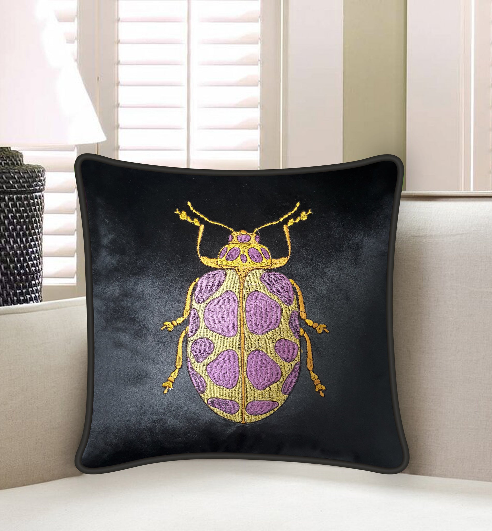  Velvet Cushion Cover Colorful Beetle Embroidery Decorative Pillowcase Modern Home Decor Throw Pillow for Sofa Chair Living Room 45x45 cm 
