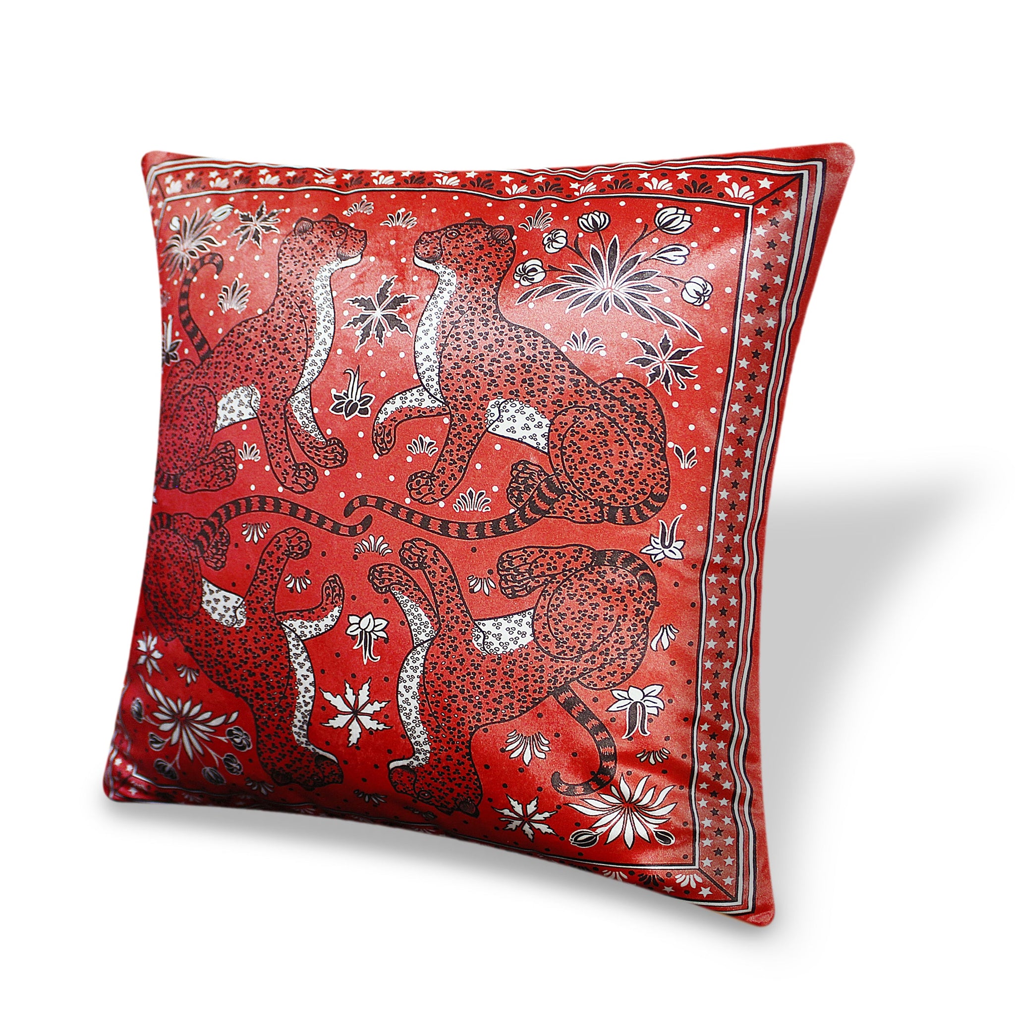 Red Velvet Pillow Cover Leopard Decorative Cushion Cover Pillowcase Modern Home Decor Throw Pillow for Sofa Chair 45x45cm 18x18 Inches