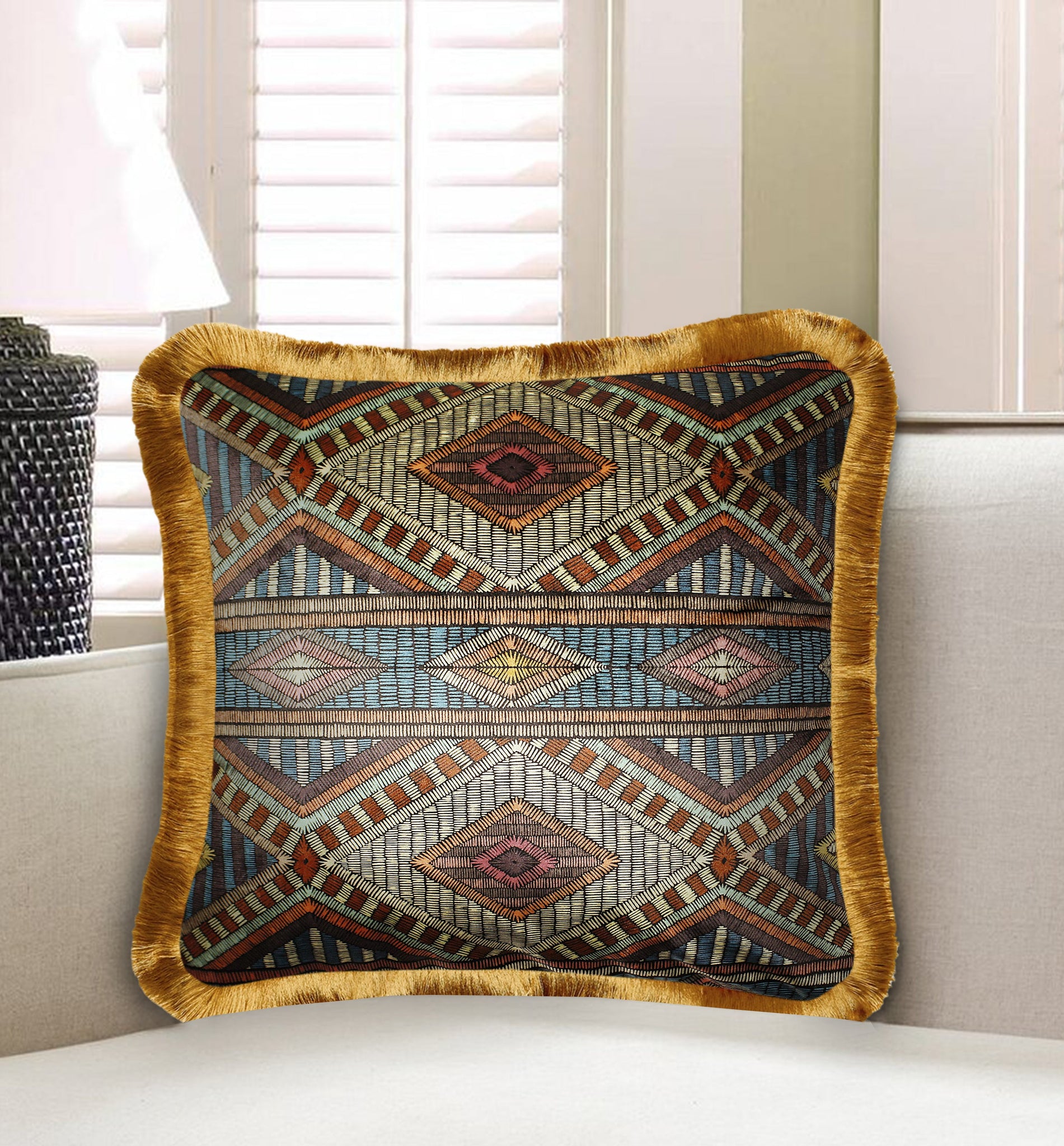 Brown Velvet Cushion Cover Aztec Geometric Decorative Pillow Cover Home Decor Throw Pillow for Sofa Chair Couch Bedroom 45x45 cm 18x18 In