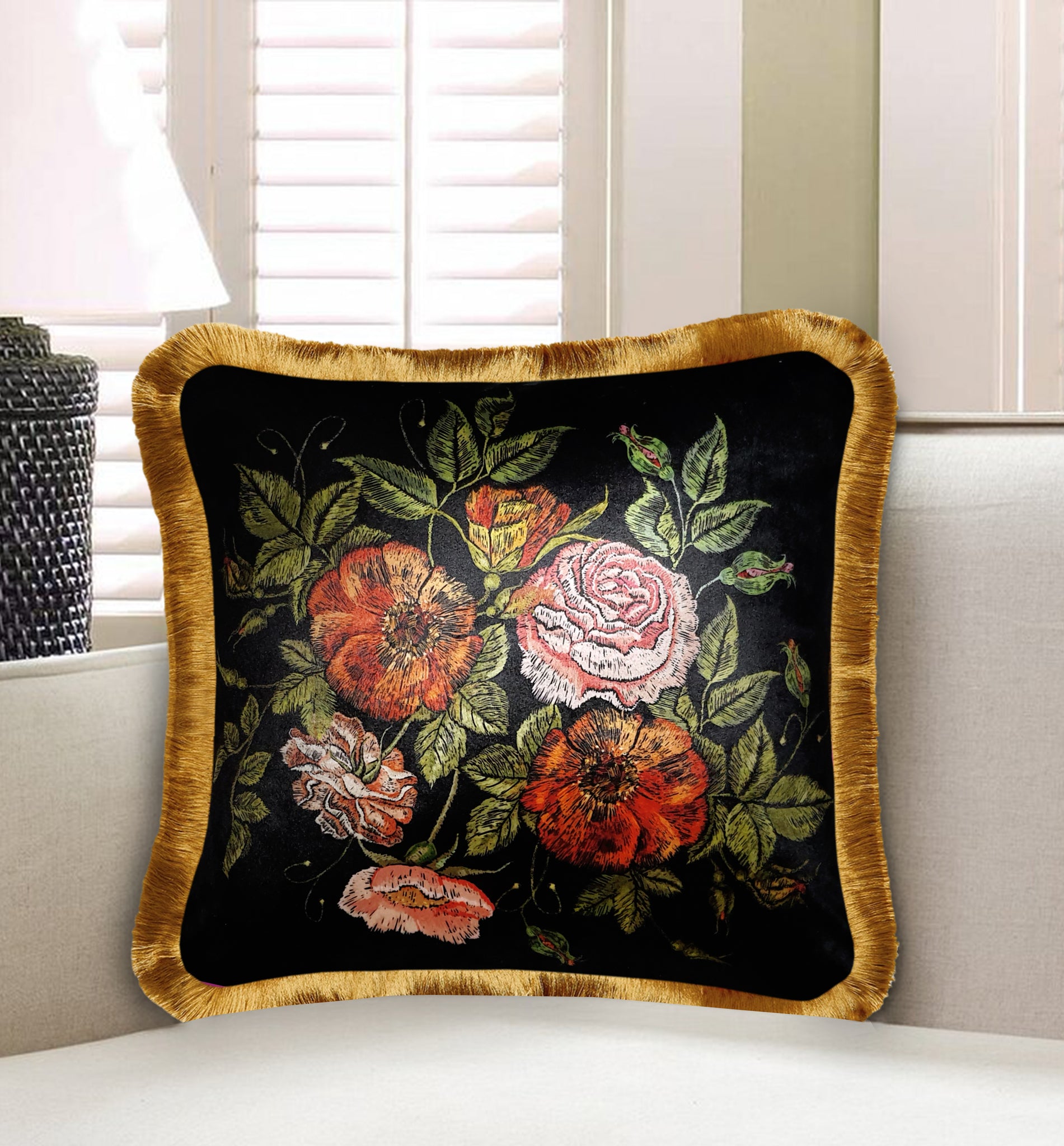  Velvet Cushion Cover Embroidery Imitated Rose Bouquet Decorative Pillowcase Classic Home Decor Throw Pillow for Sofa Chair Couch 45x45 cm 