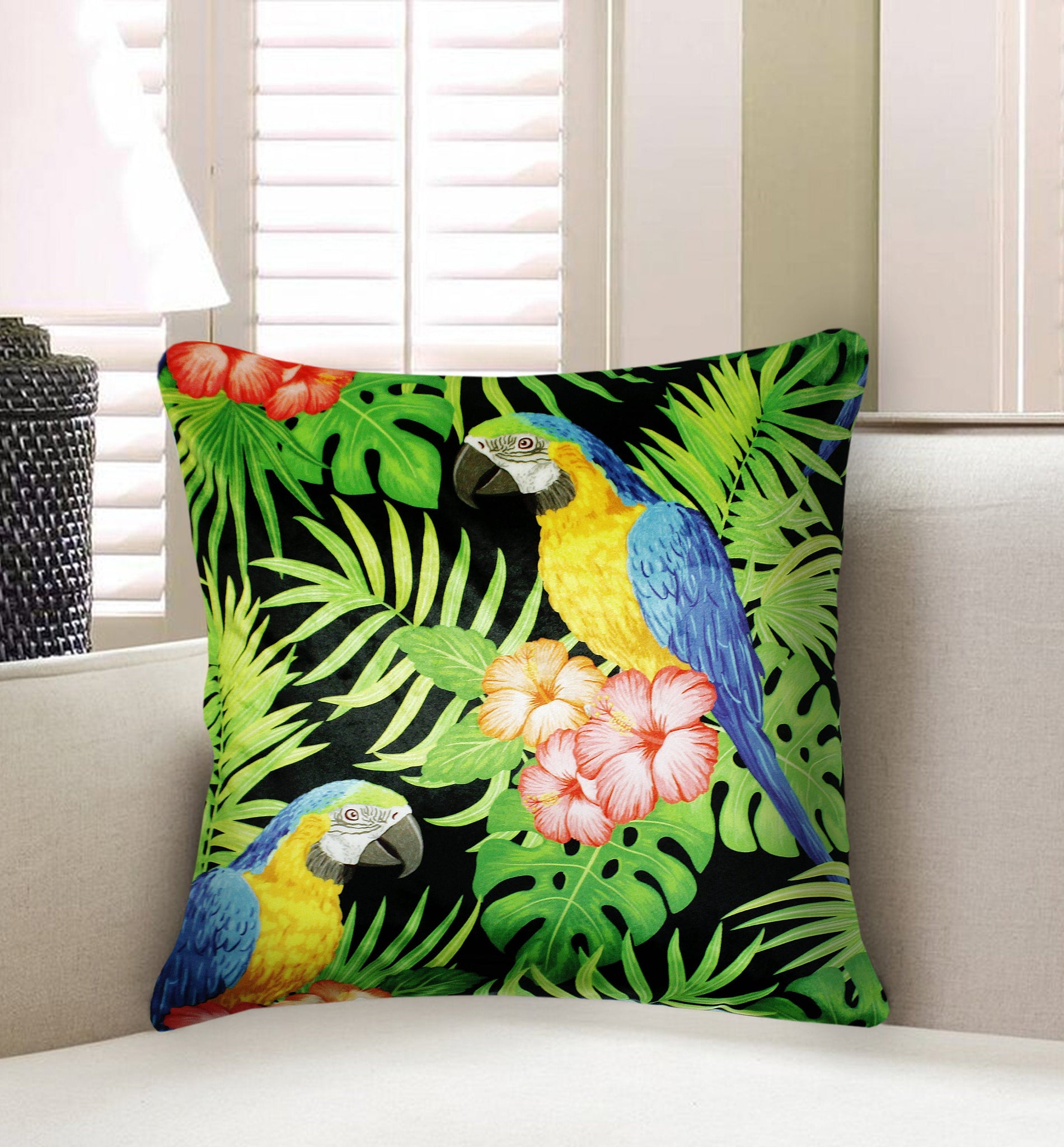 Green Velvet Cushion Cover Parrot and Jungle Decorative Pillowcase Home Decor Throw Pillow for Sofa Chair Living Room 45x45 cm 18x18 In