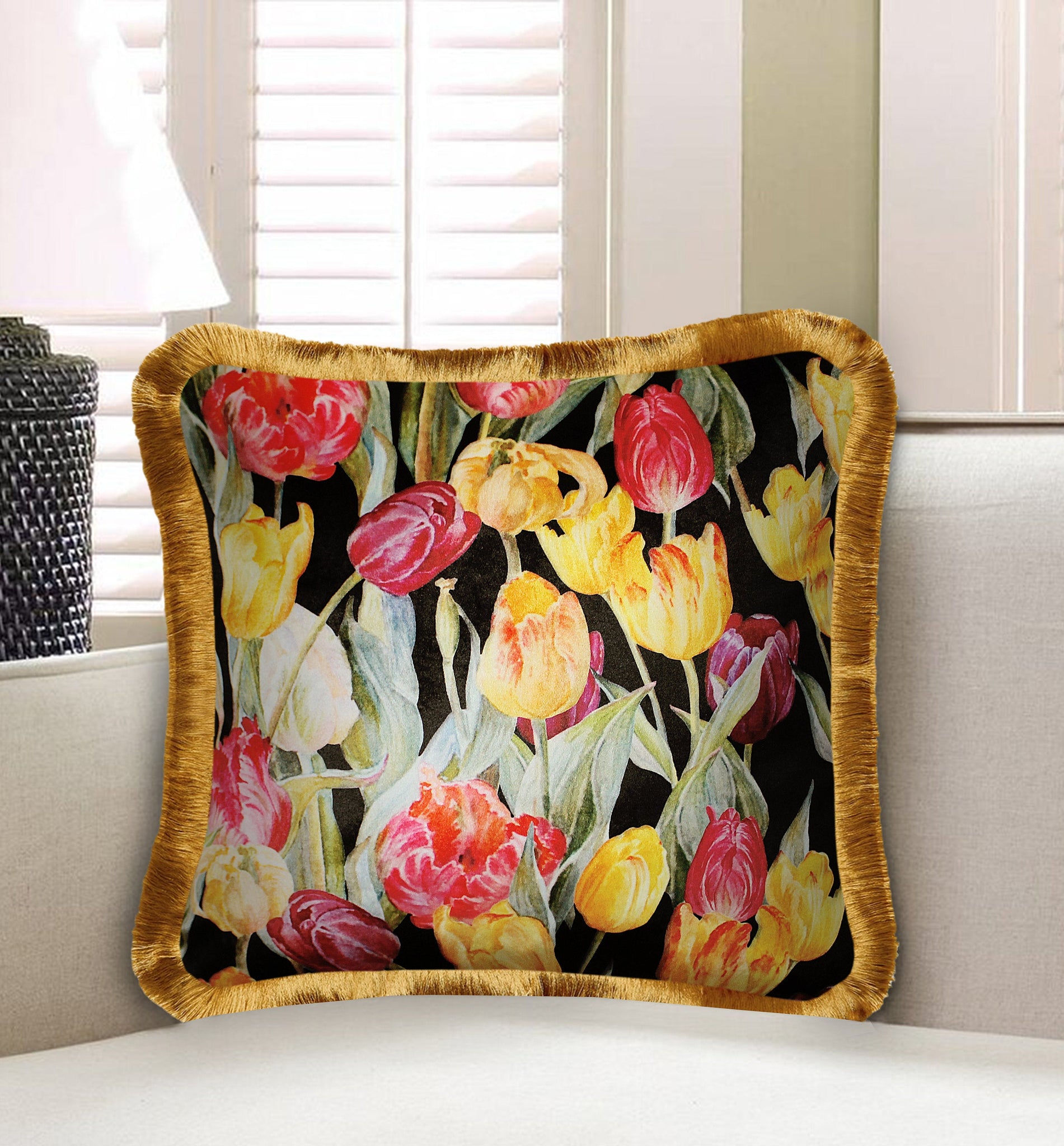  Velvet Cushion Cover Home Decor Floral Decorative pillowcase Tulip Décor Throw Pillow for Sofa Chair Bedroom Living Room Multi Color 45x45cm (18x18 Inches)